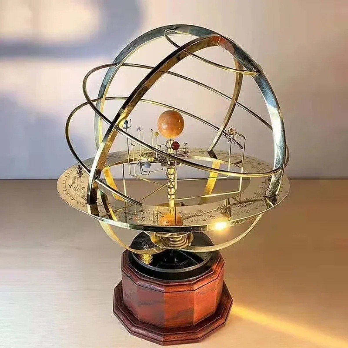 نموذج نظام شمسي ميكانيكي معدني - مراجعة Solar System Orrery وسعره
