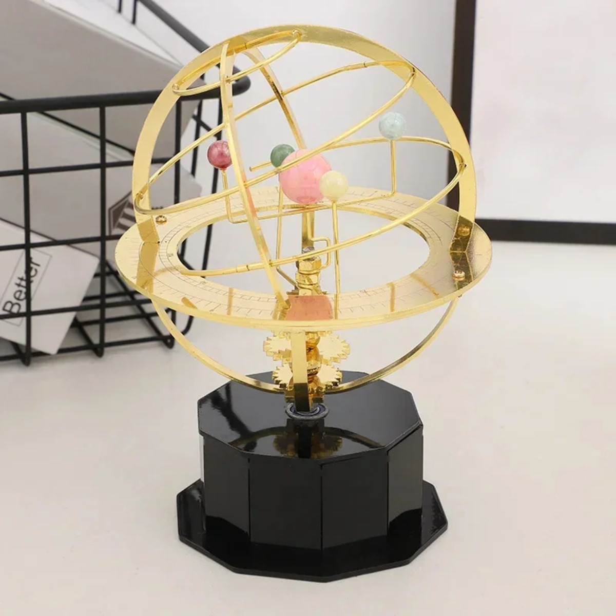 نموذج نظام شمسي ميكانيكي معدني - مراجعة Solar System Orrery وسعره